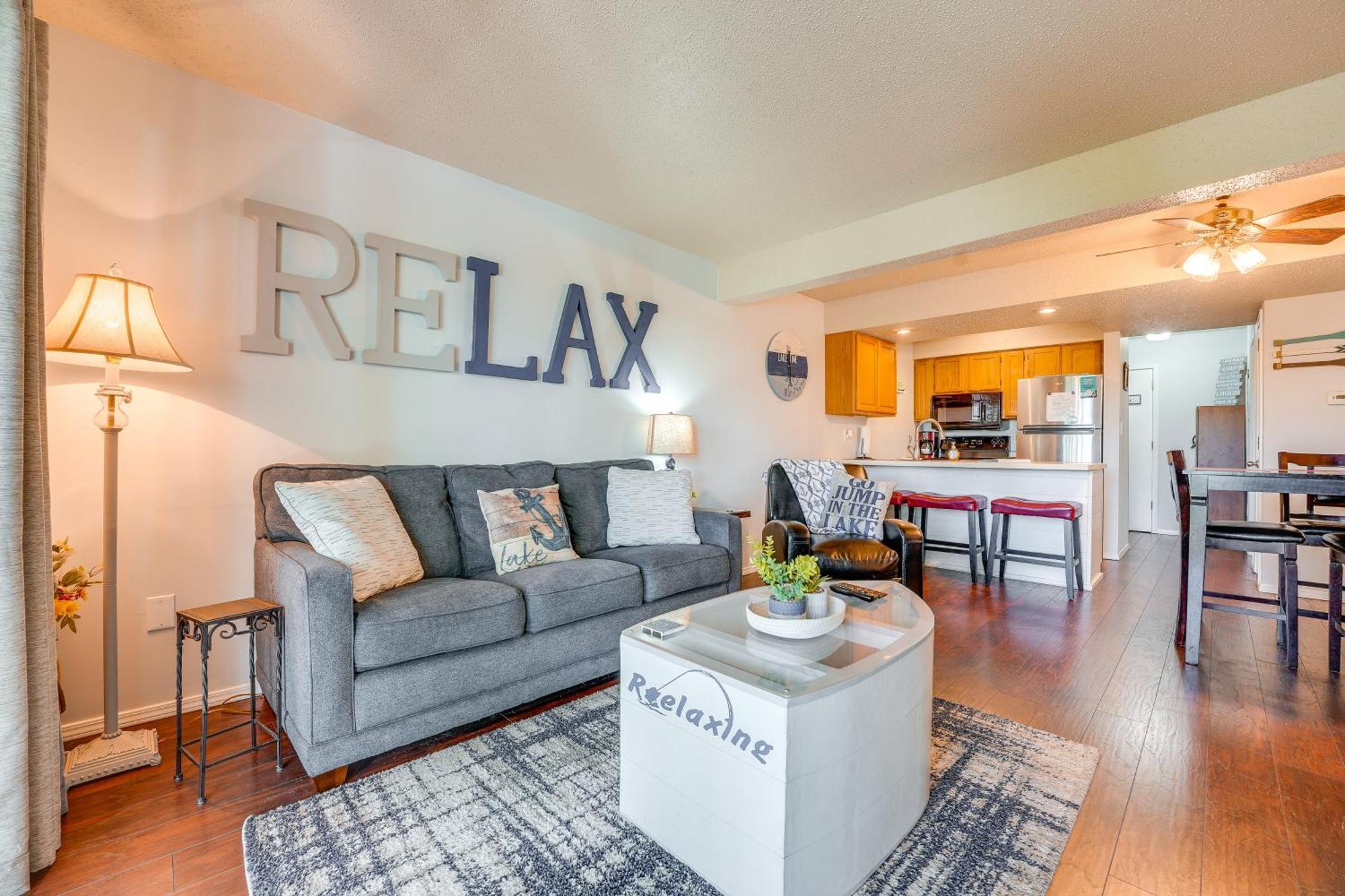 Reed Springs Condo With Furnished Deck And Pool Access Reeds Spring Extérieur photo