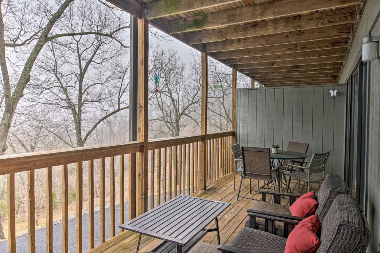 Reed Springs Condo With Furnished Deck And Pool Access Reeds Spring Extérieur photo